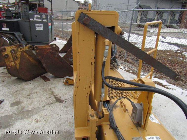 image for item DH8401 Huron 82SST skid steer trimmer