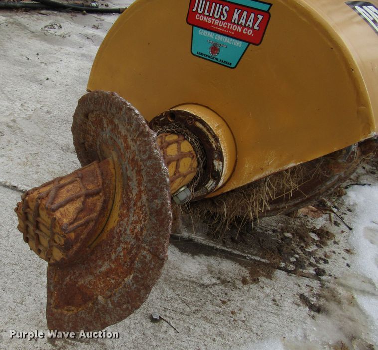 image for item DH8401 Huron 82SST skid steer trimmer