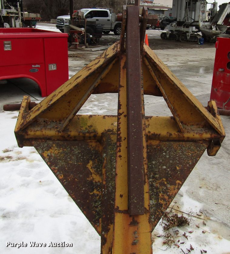 image for item DH8402 Southeast 84"W blade