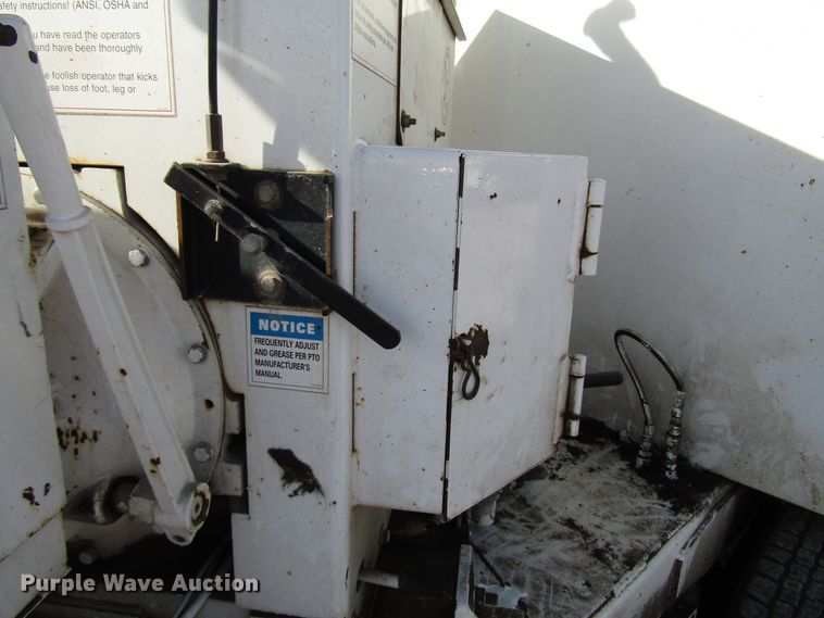 image for item DH8434 Bandit 90 wood chipper