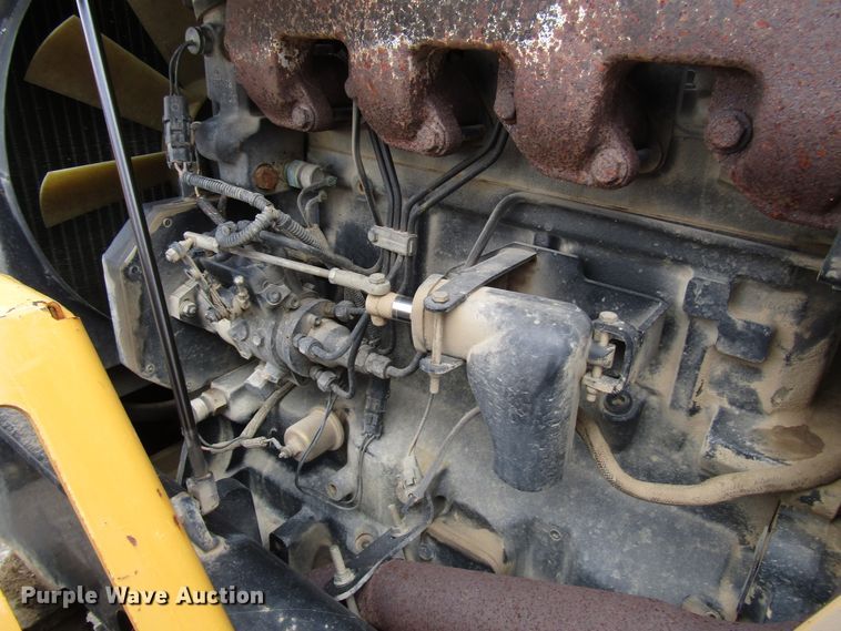 image for item DH8435 2002 Vermeer RT850 trencher