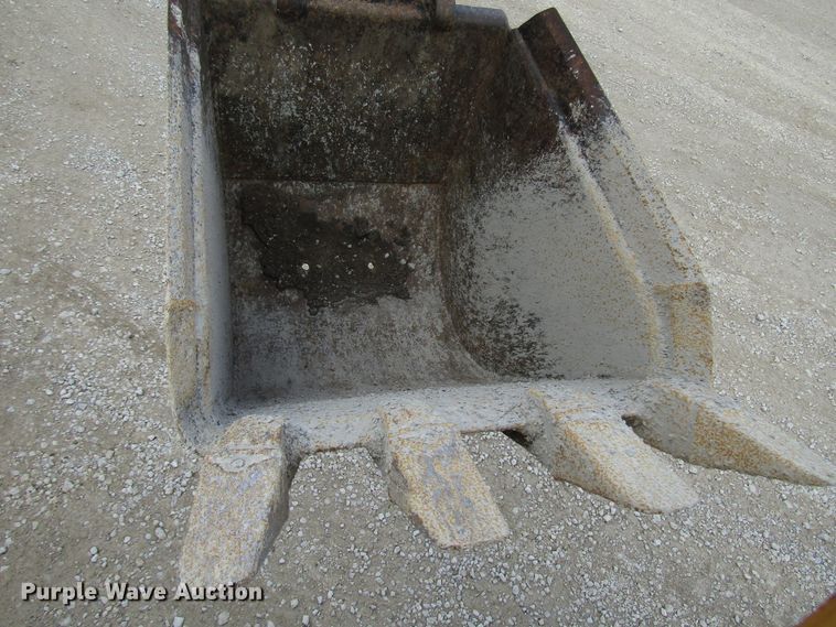 image for item DH8435 2002 Vermeer RT850 trencher