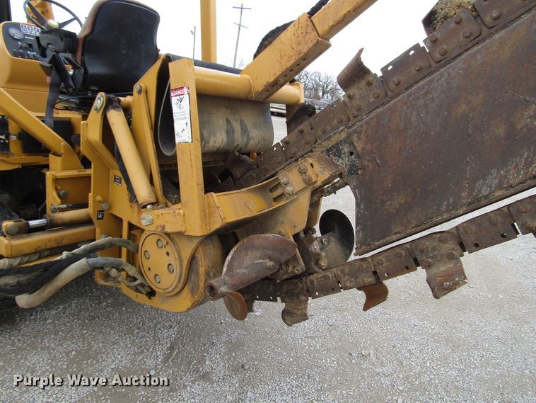 image for item DH8435 2002 Vermeer RT850 trencher