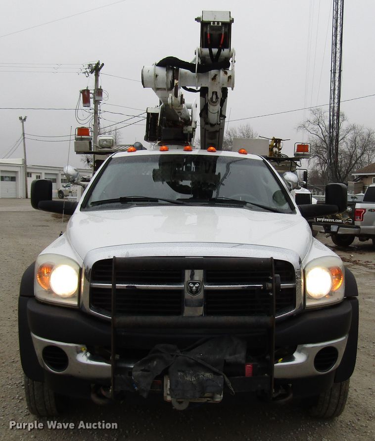 image for item DH8437 2010 Dodge Ram 5500 bucket truck