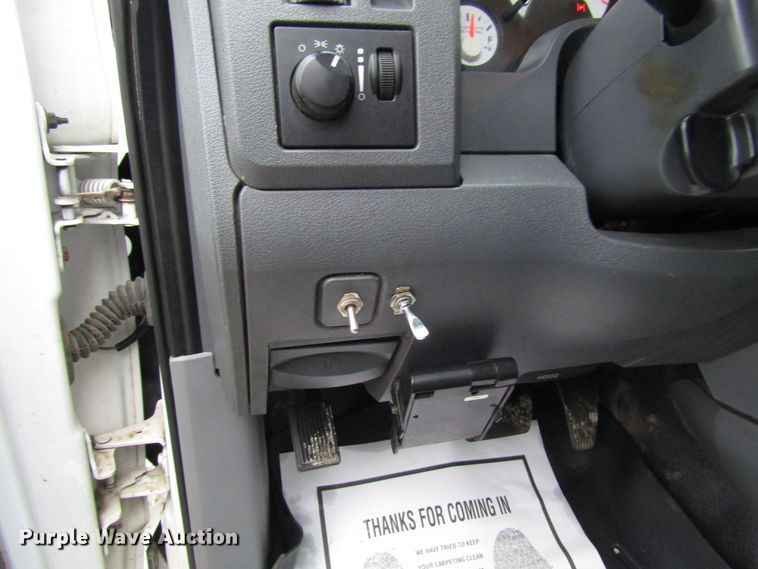 image for item DH8437 2010 Dodge Ram 5500 bucket truck