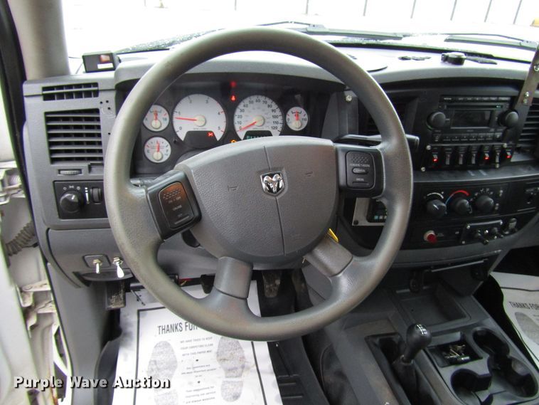 image for item DH8437 2010 Dodge Ram 5500 bucket truck