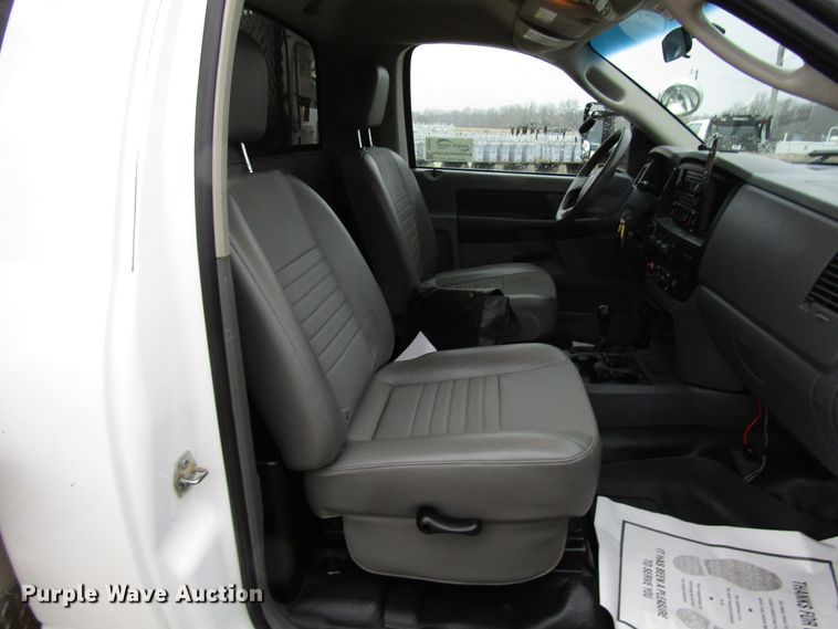 image for item DH8437 2010 Dodge Ram 5500 bucket truck