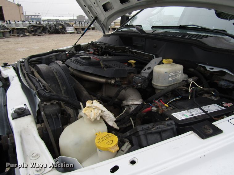 image for item DH8437 2010 Dodge Ram 5500 bucket truck