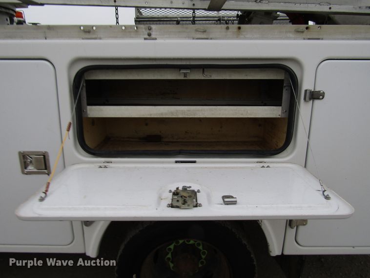 image for item DH8437 2010 Dodge Ram 5500 bucket truck