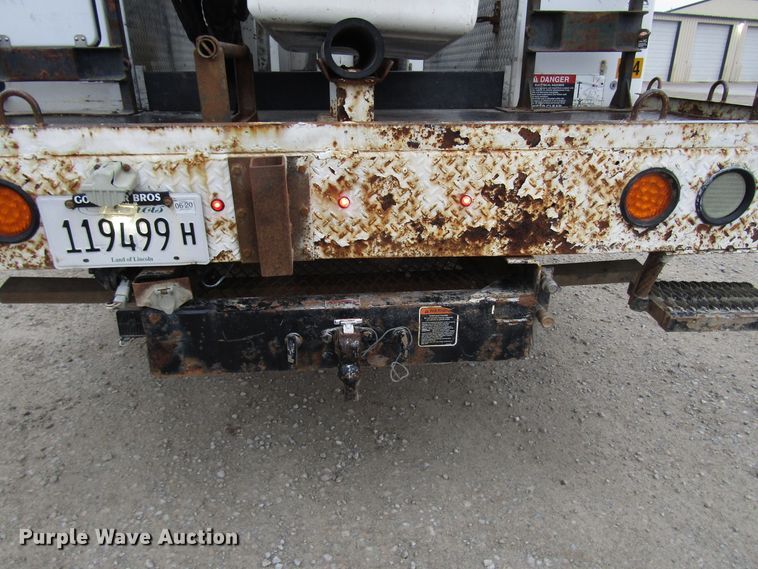 image for item DH8437 2010 Dodge Ram 5500 bucket truck