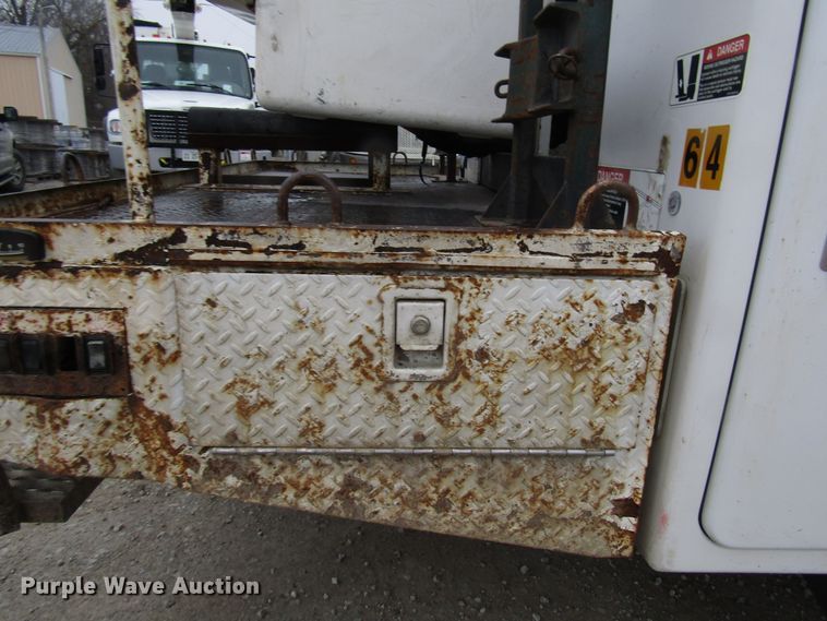 image for item DH8437 2010 Dodge Ram 5500 bucket truck