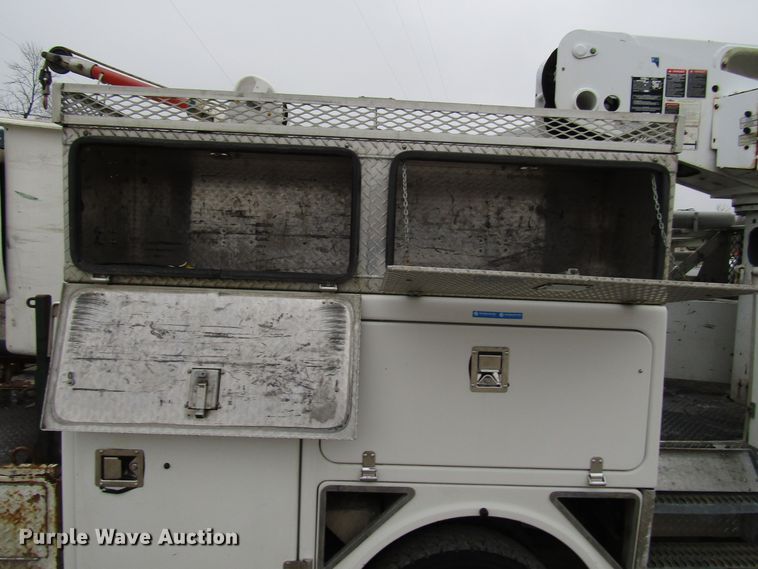 image for item DH8437 2010 Dodge Ram 5500 bucket truck