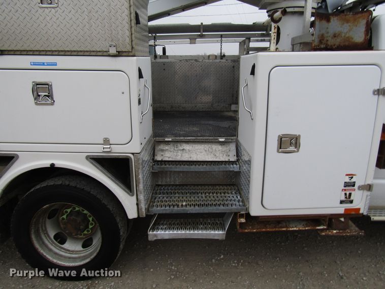 image for item DH8437 2010 Dodge Ram 5500 bucket truck