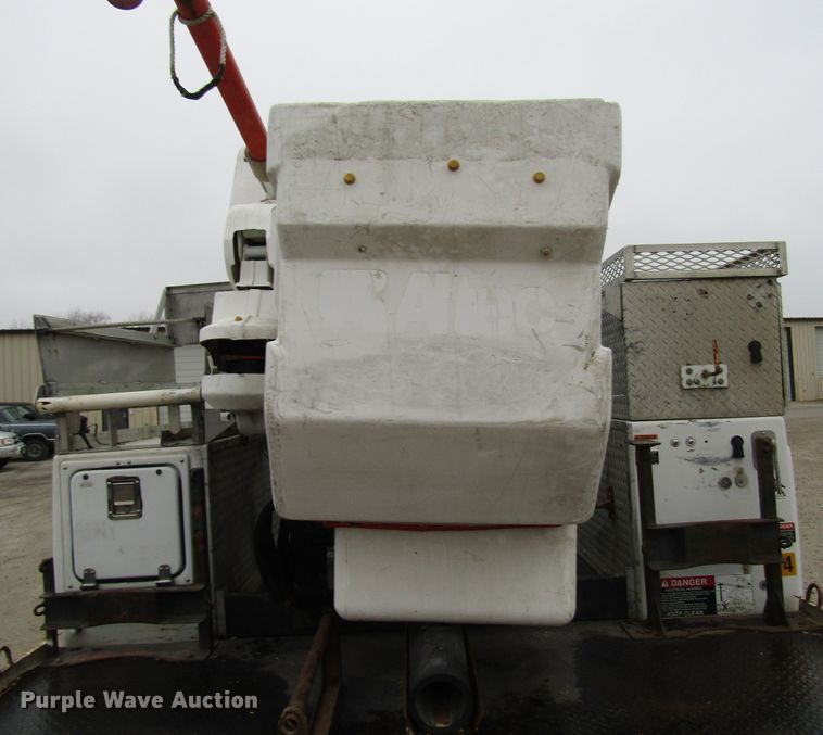 image for item DH8437 2010 Dodge Ram 5500 bucket truck