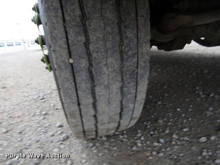 image for item DH8437 2010 Dodge Ram 5500 bucket truck