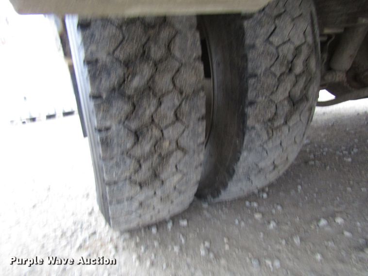 image for item DH8437 2010 Dodge Ram 5500 bucket truck