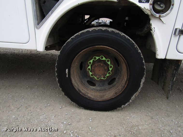 image for item DH8437 2010 Dodge Ram 5500 bucket truck