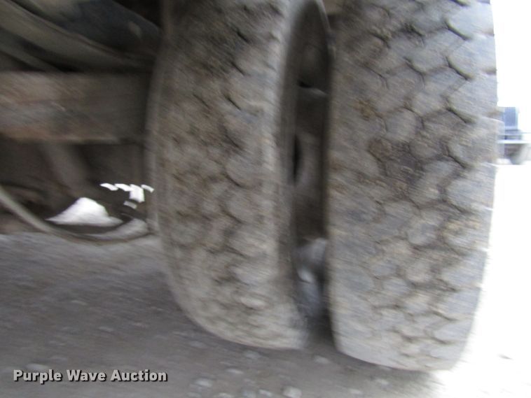 image for item DH8437 2010 Dodge Ram 5500 bucket truck