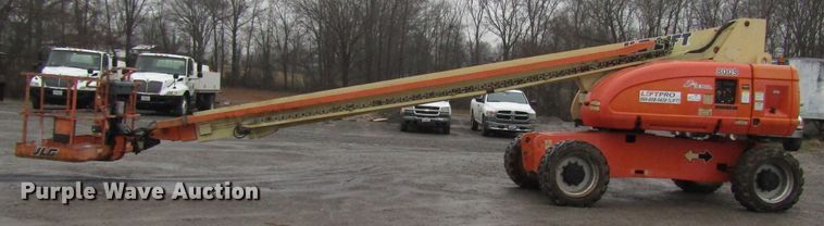 image for item DH8439 2007 JLG 800S boom lift