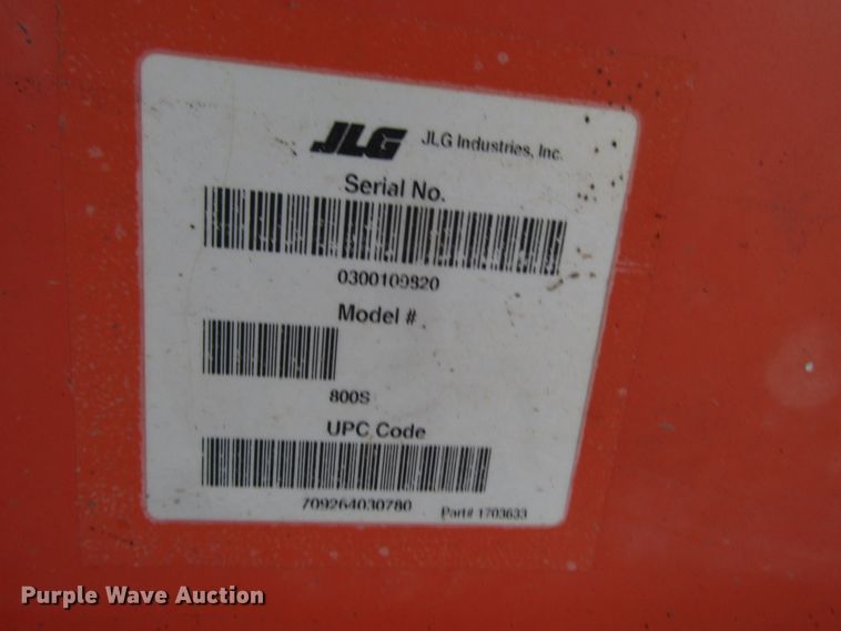 image for item DH8439 2007 JLG 800S boom lift