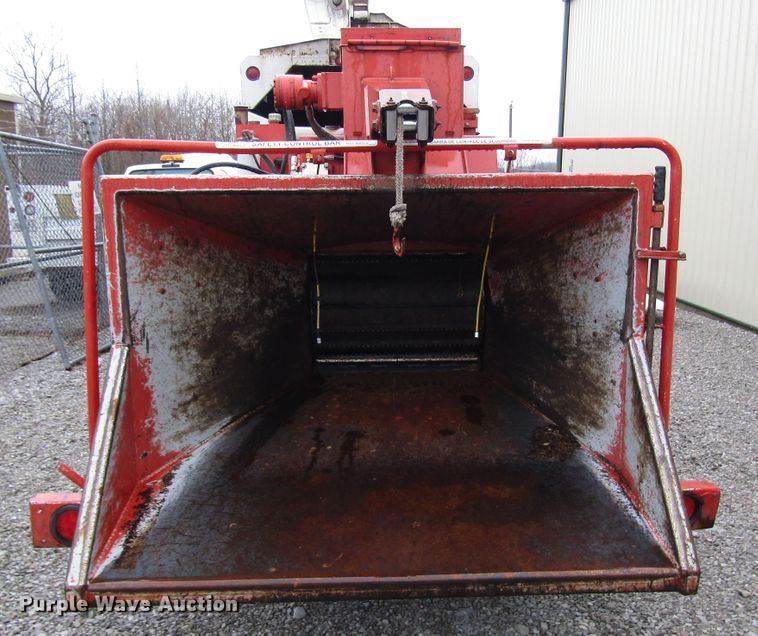 image for item DH8440 2006 Morbark Hurricane 18 wood chipper