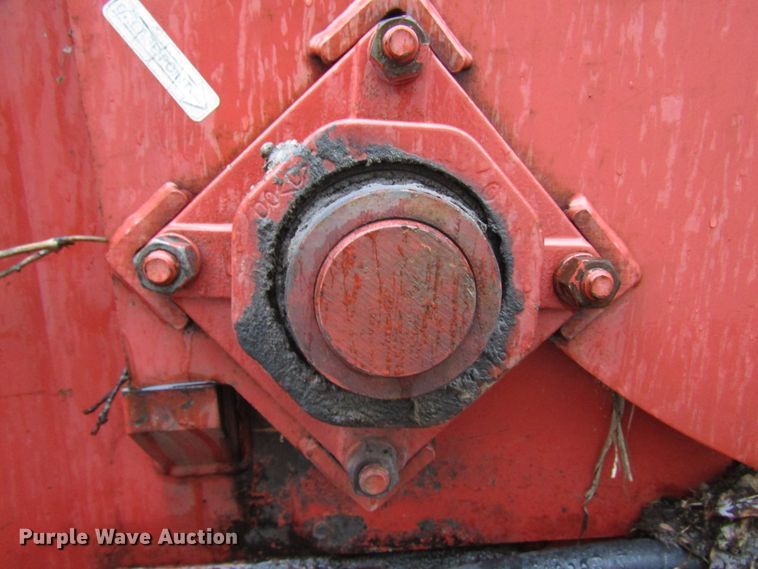 image for item DH8440 2006 Morbark Hurricane 18 wood chipper