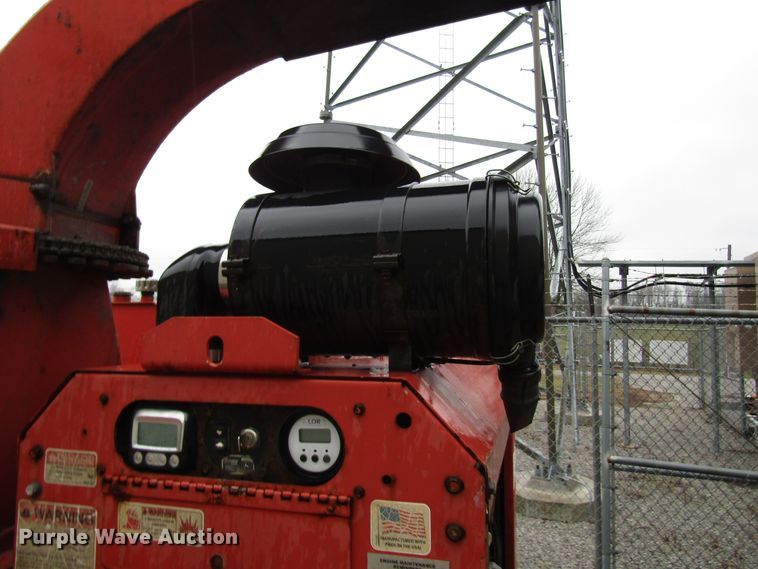 image for item DH8440 2006 Morbark Hurricane 18 wood chipper