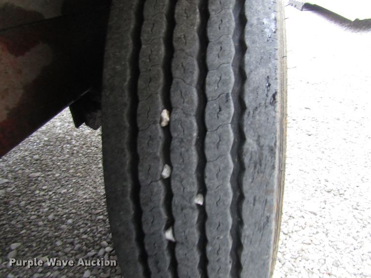 image for item DH8440 2006 Morbark Hurricane 18 wood chipper