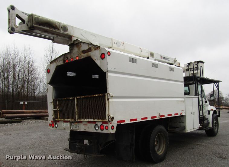image for item DH8441 2008 International 4300 forestry bucket truck