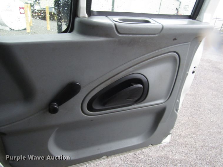 image for item DH8441 2008 International 4300 forestry bucket truck