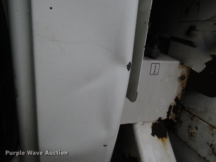 image for item DH8441 2008 International 4300 forestry bucket truck