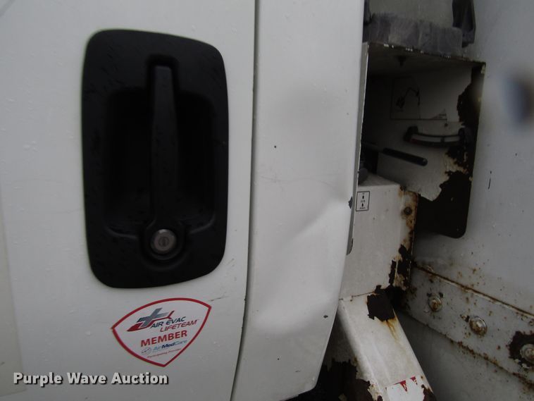 image for item DH8441 2008 International 4300 forestry bucket truck