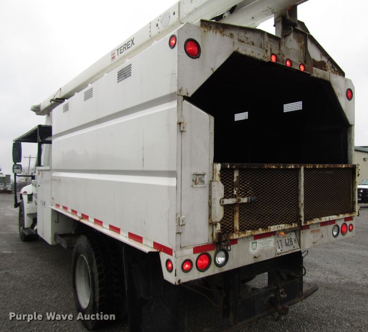 image for item DH8441 2008 International 4300 forestry bucket truck