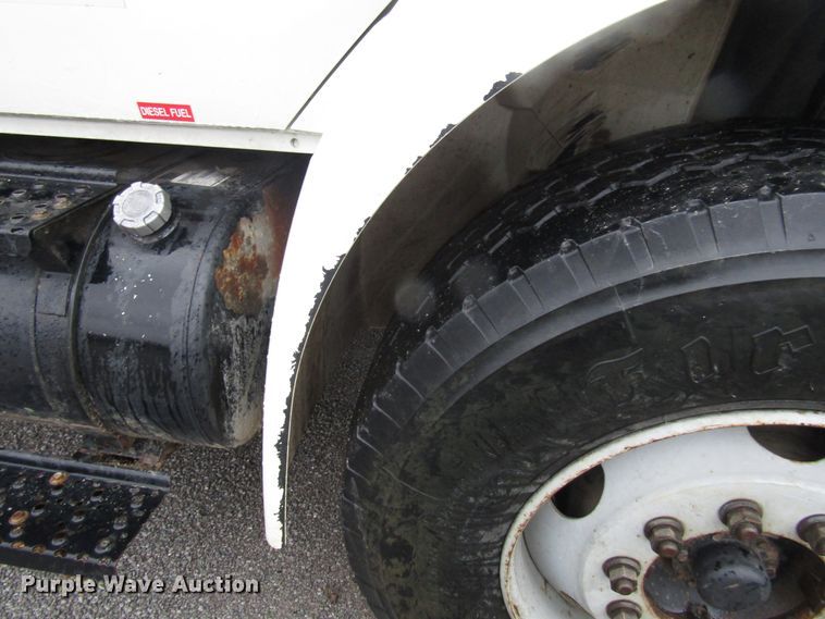 image for item DH8441 2008 International 4300 forestry bucket truck