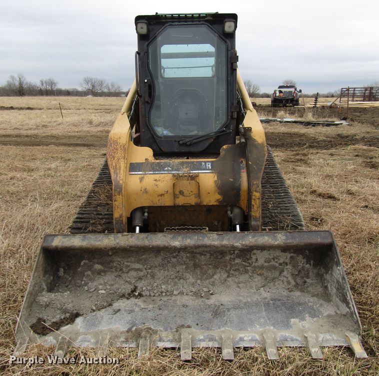 image for item DH8457 2003 Caterpillar 287 skid steer