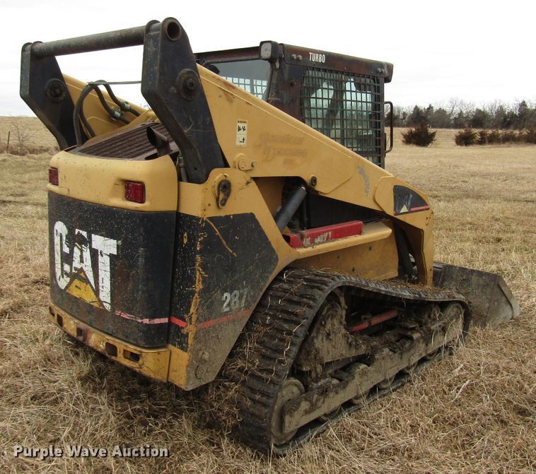 image for item DH8457 2003 Caterpillar 287 skid steer