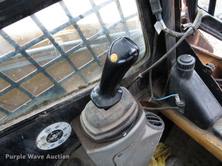 image for item DH8457 2003 Caterpillar 287 skid steer