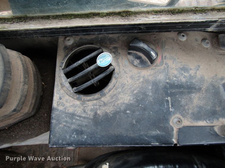 image for item DH8457 2003 Caterpillar 287 skid steer