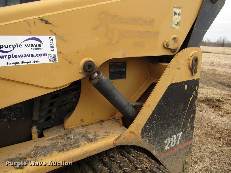 image for item DH8457 2003 Caterpillar 287 skid steer