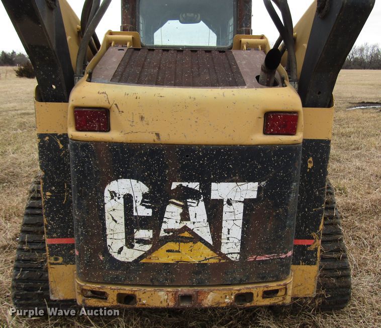 image for item DH8457 2003 Caterpillar 287 skid steer