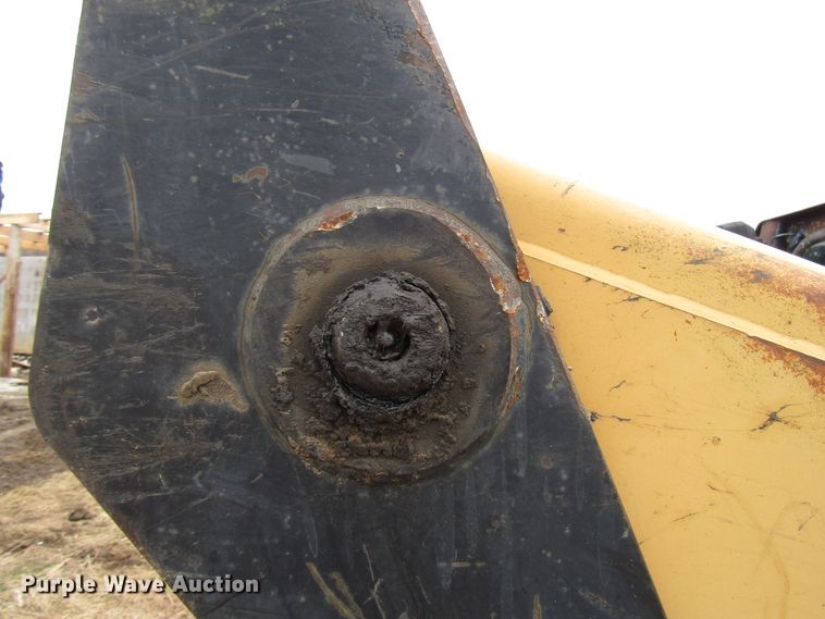 image for item DH8457 2003 Caterpillar 287 skid steer