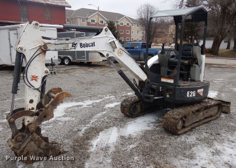 image for item ER9849 Bobcat E26 mini excavator