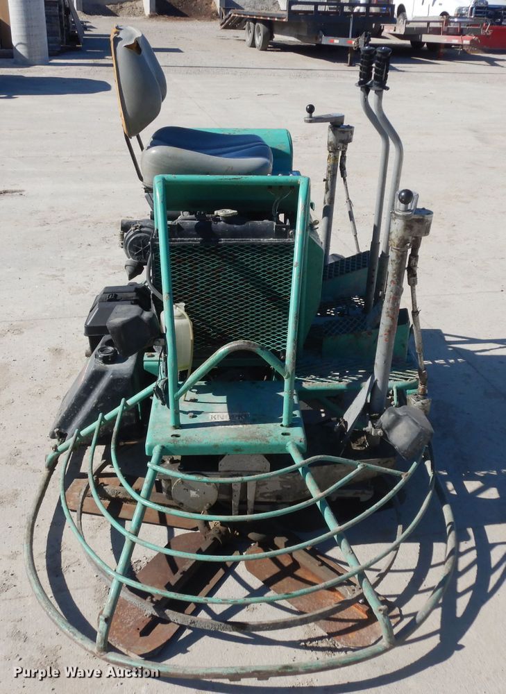 image for item ER9882 Whiteman power trowel