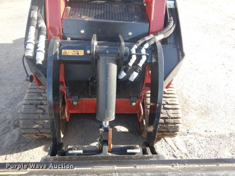 image for item FF9198 2017 Toro Dingo TX-1000 compact utility loader