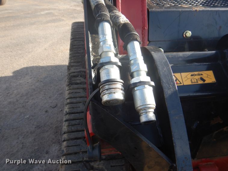 image for item FF9198 2017 Toro Dingo TX-1000 compact utility loader