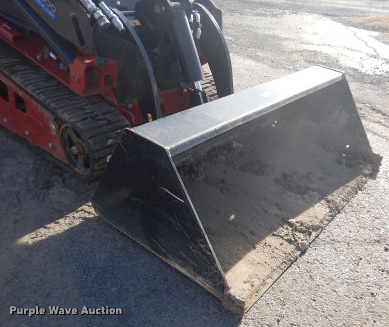 image for item FF9198 2017 Toro Dingo TX-1000 compact utility loader