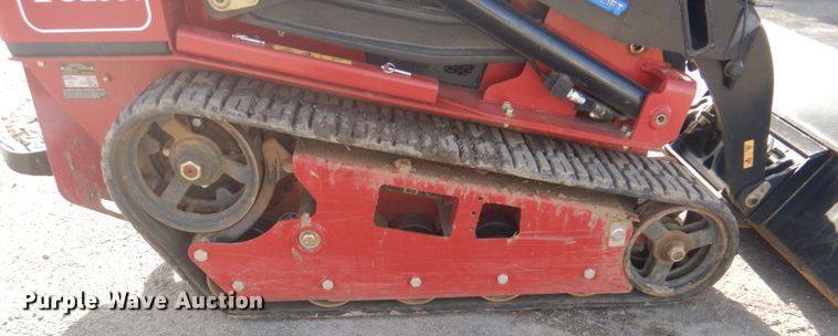 image for item FF9198 2017 Toro Dingo TX-1000 compact utility loader