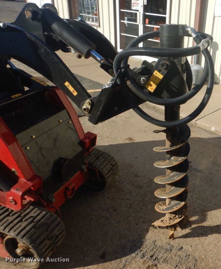 image for item FF9198 2017 Toro Dingo TX-1000 compact utility loader