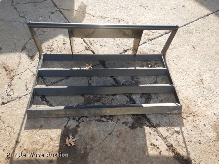 image for item FF9198 2017 Toro Dingo TX-1000 compact utility loader