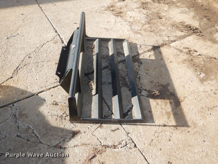 image for item FF9198 2017 Toro Dingo TX-1000 compact utility loader